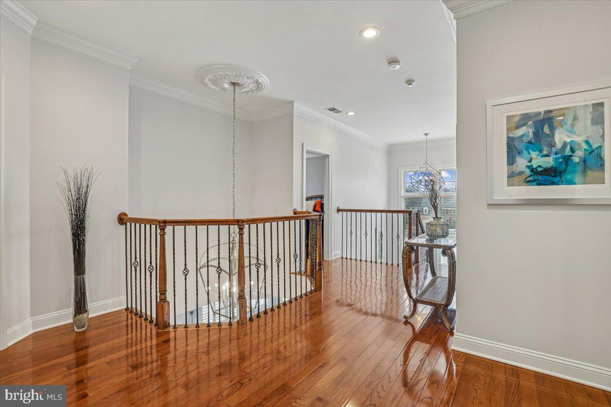 OAKCREST FARMS - Residential