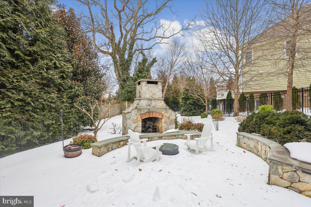 OAKCREST FARMS - Residential