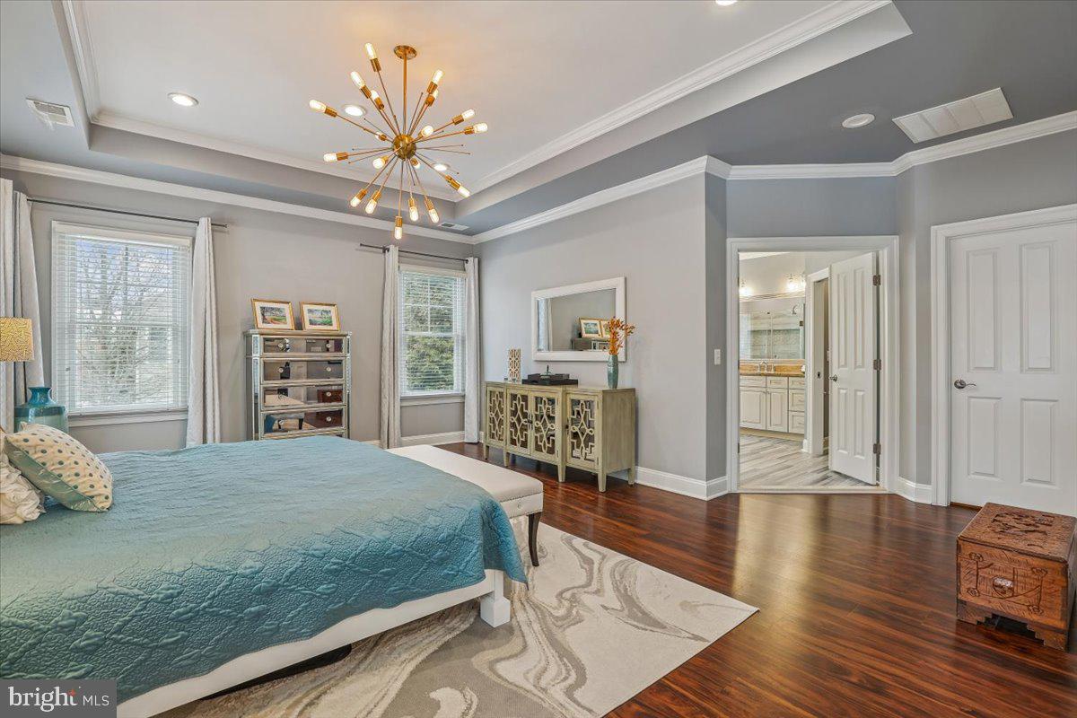 OAKCREST FARMS - Residential