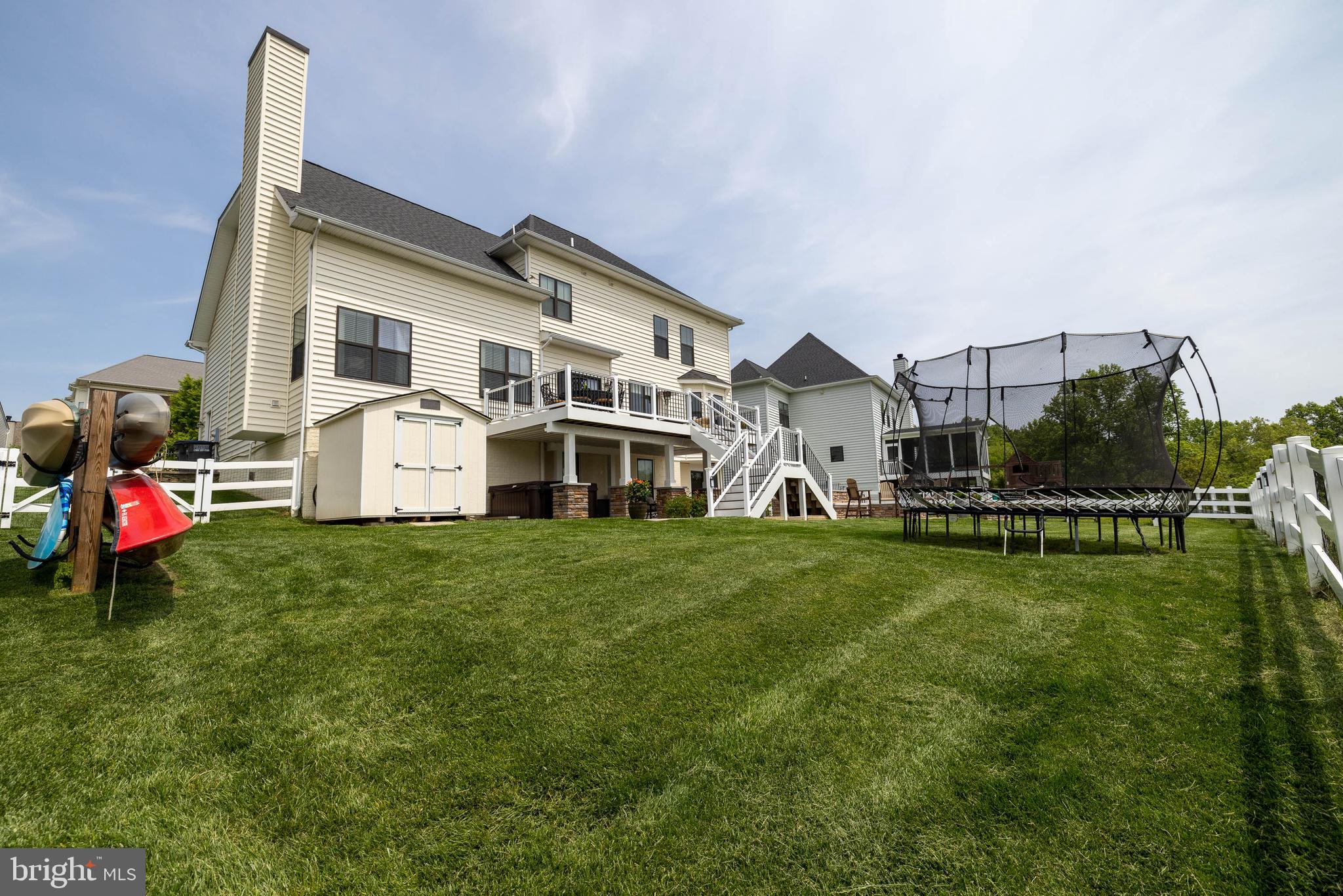 LAKE POINT ROUND HILL - Residential