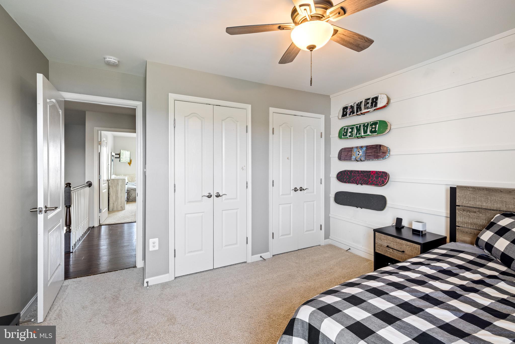 LAKE POINT ROUND HILL - Residential