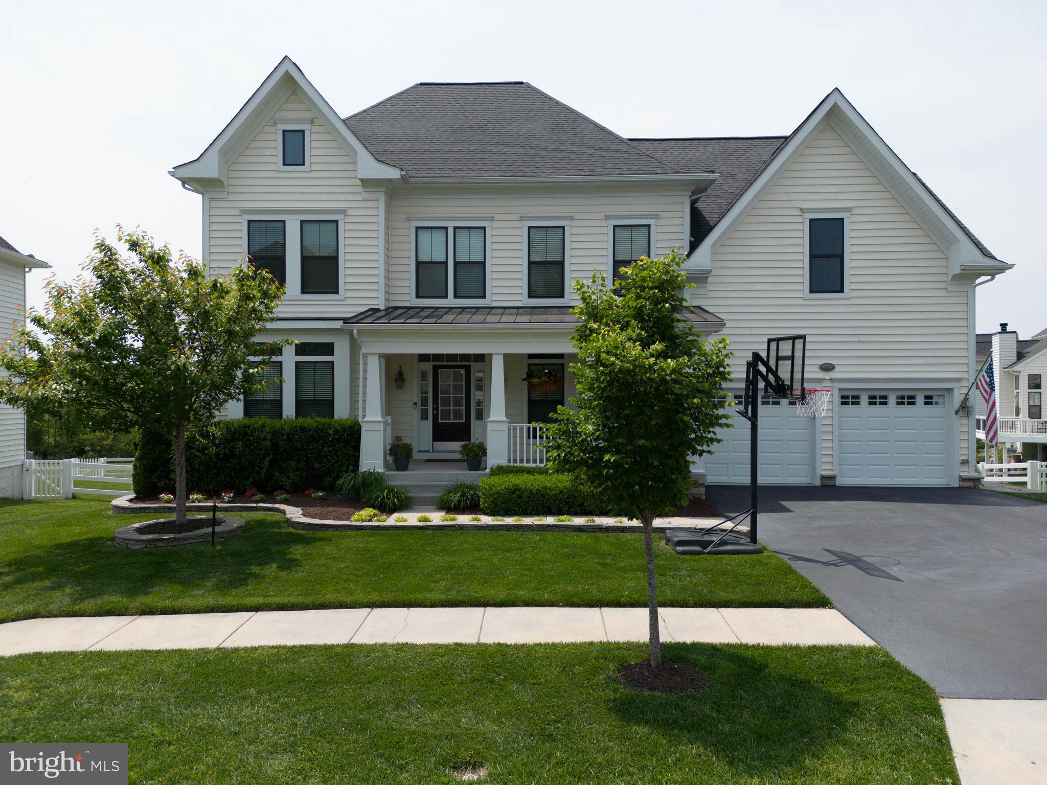 LAKE POINT ROUND HILL - Residential