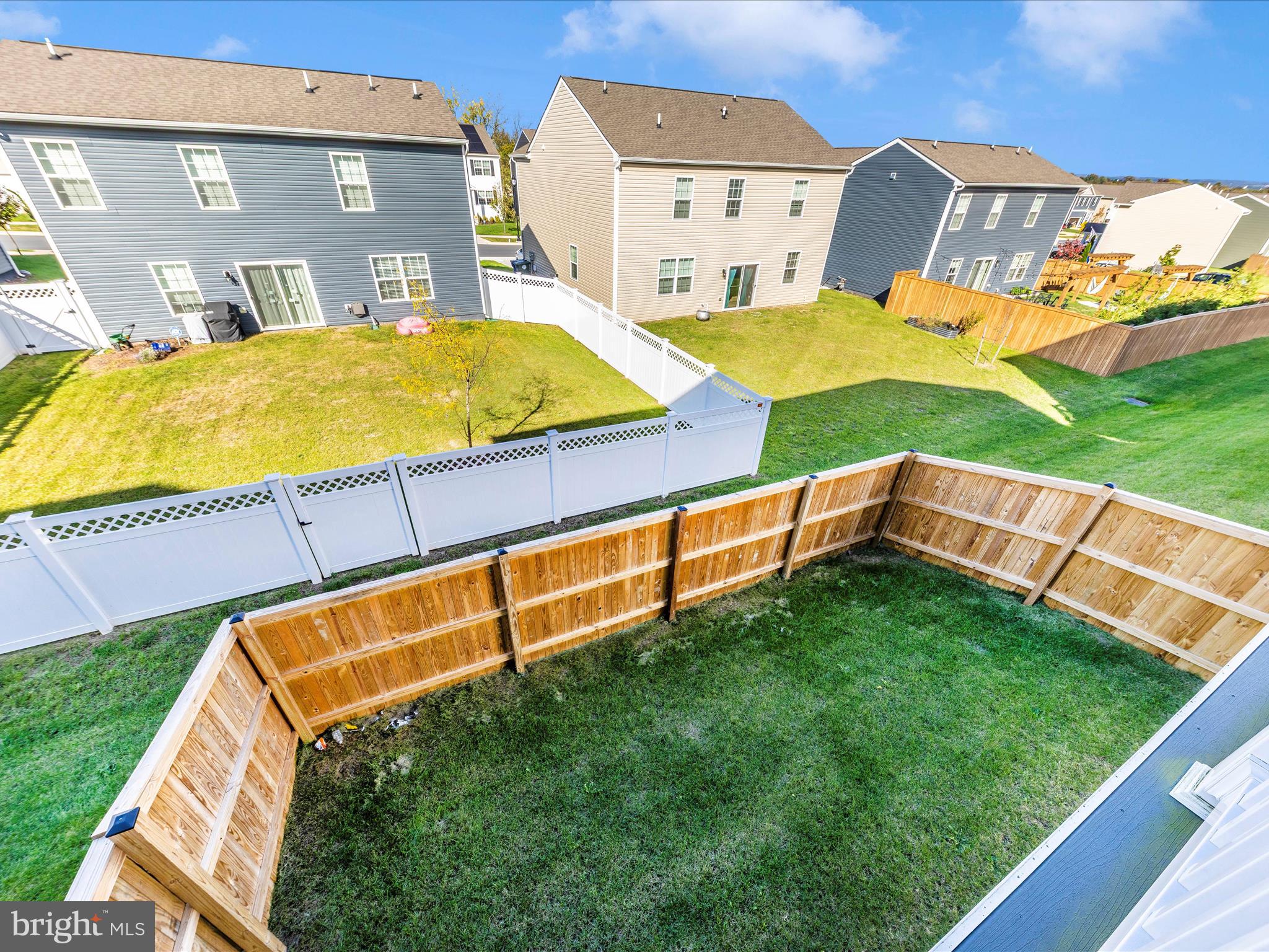 TUSCARORA CREEK - Residential Lease