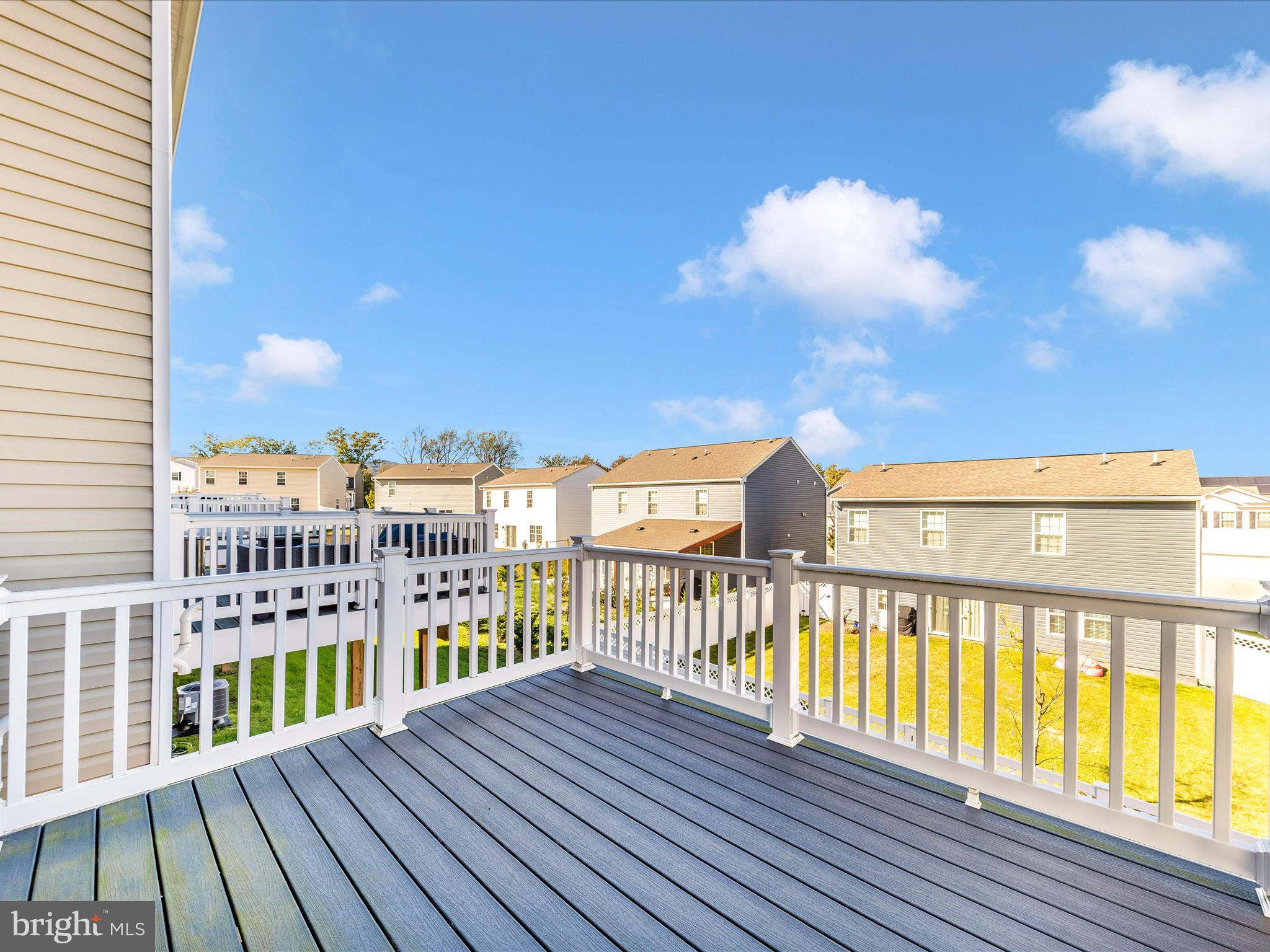 TUSCARORA CREEK - Residential Lease