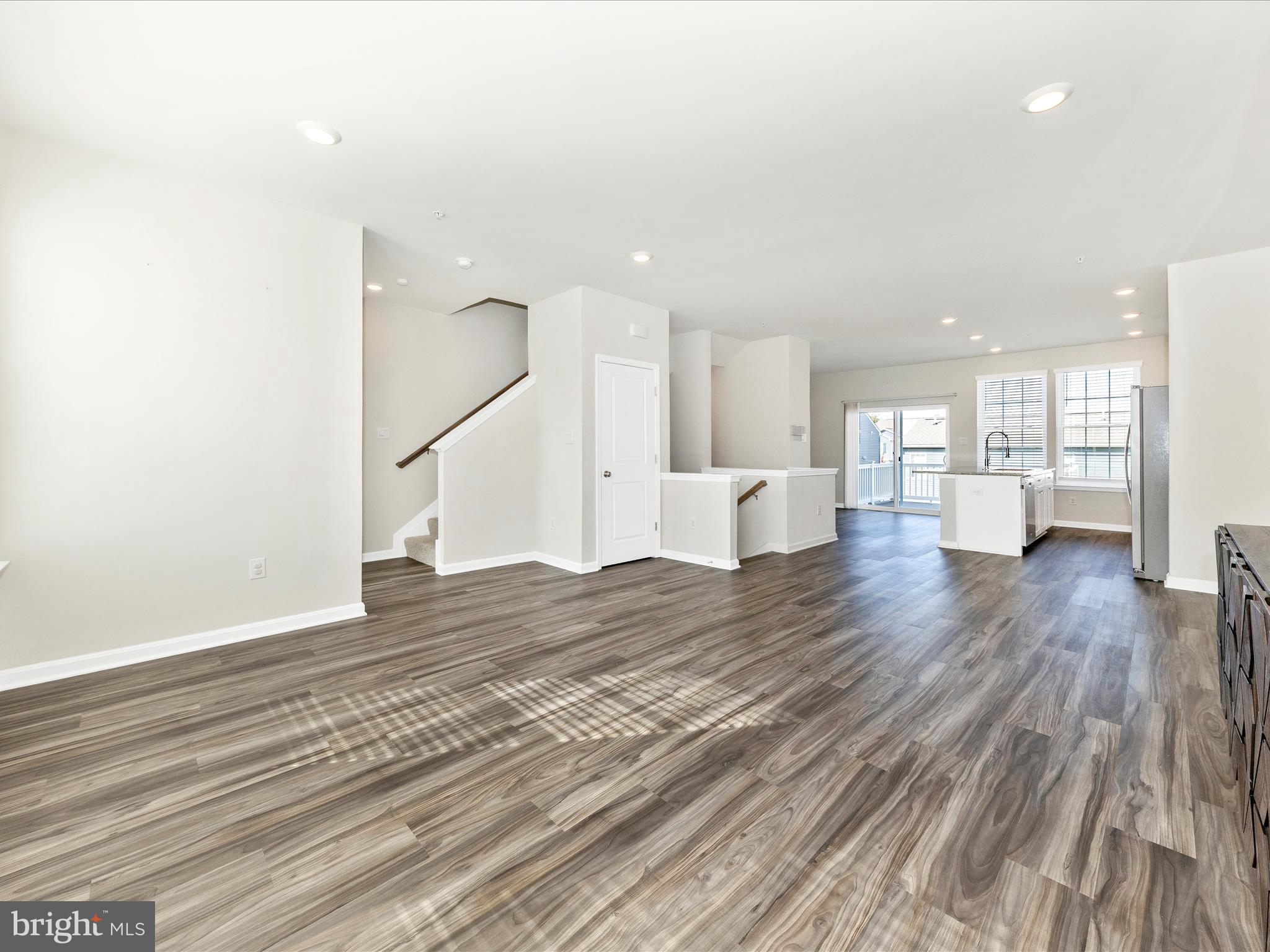 TUSCARORA CREEK - Residential Lease