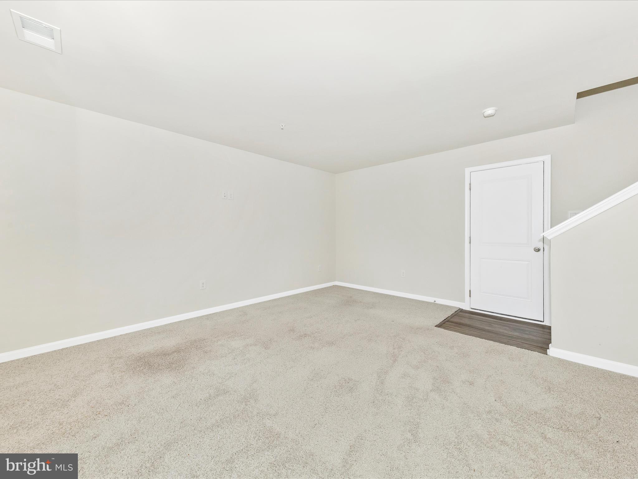 TUSCARORA CREEK - Residential Lease