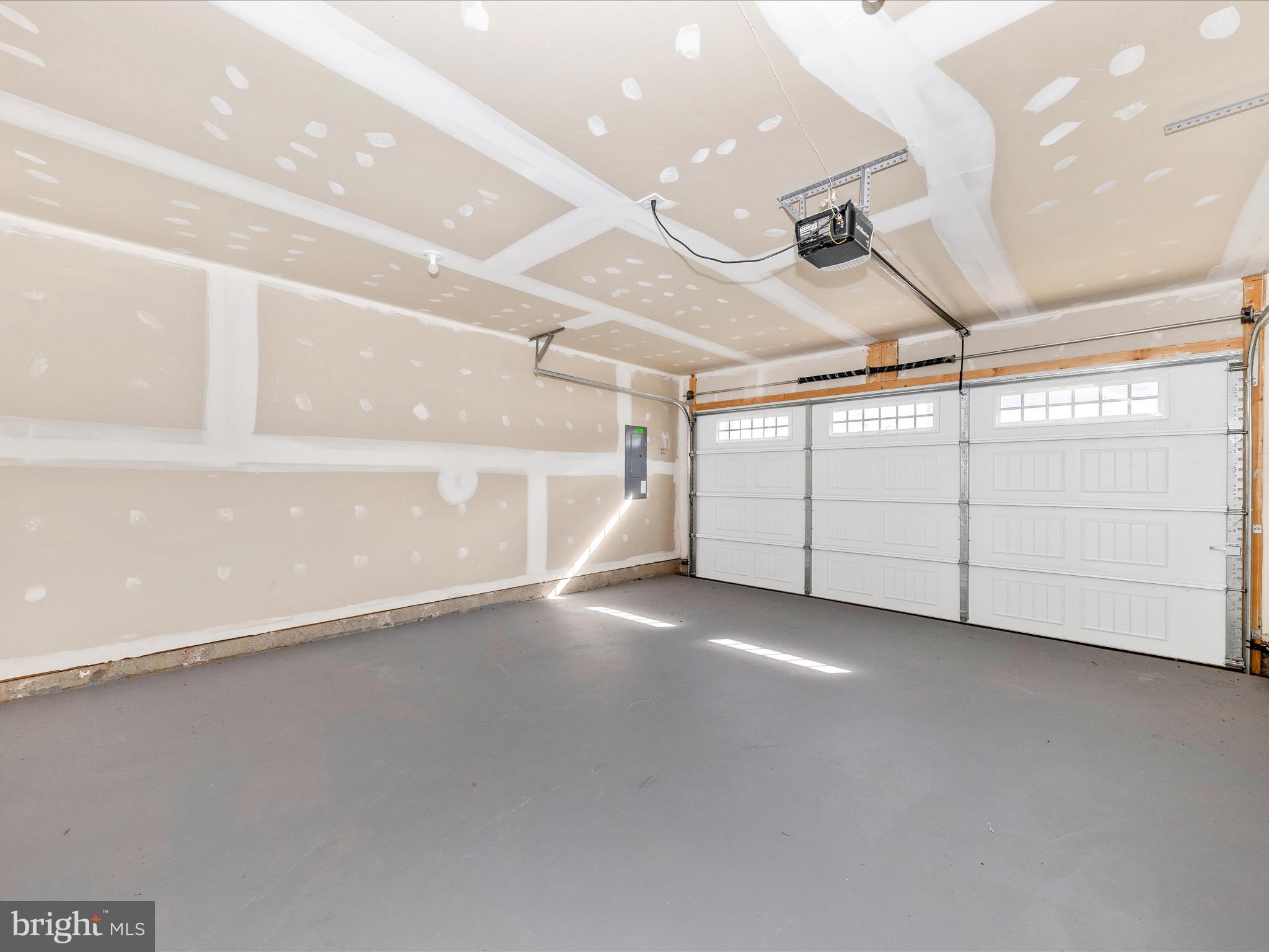 TUSCARORA CREEK - Residential Lease