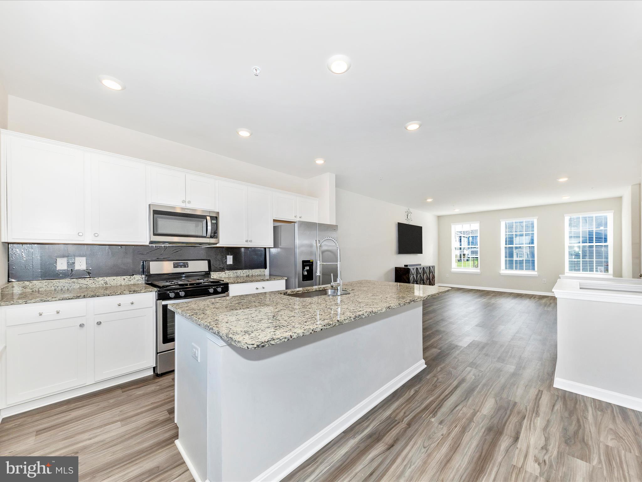 TUSCARORA CREEK - Residential Lease