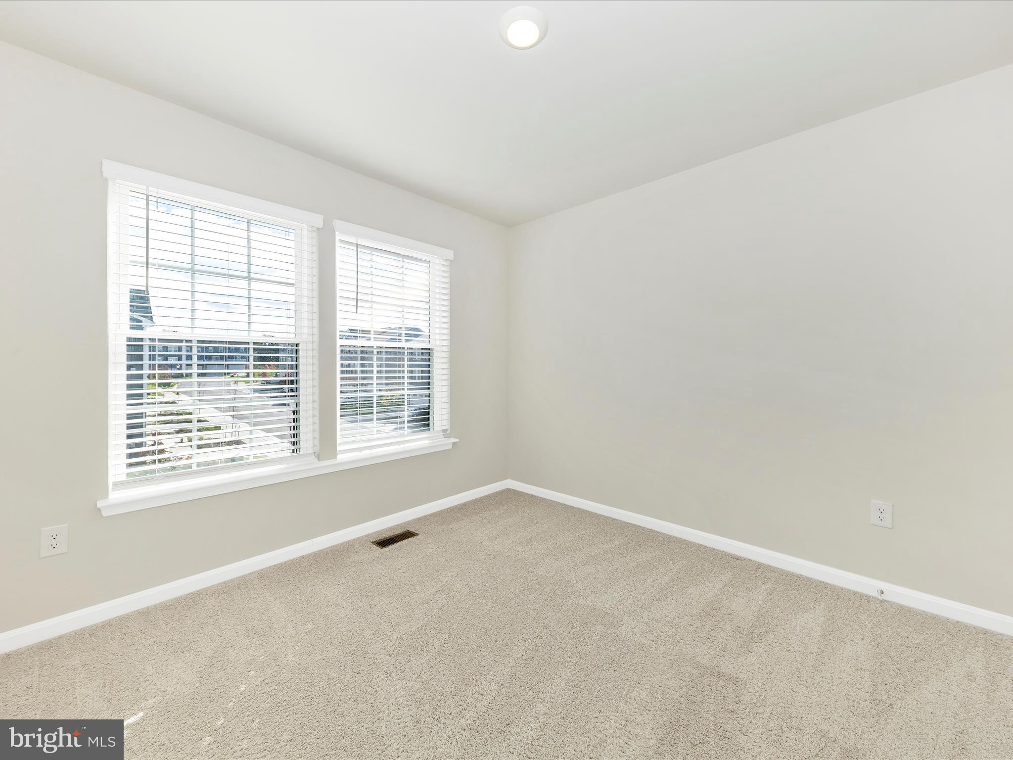 TUSCARORA CREEK - Residential Lease