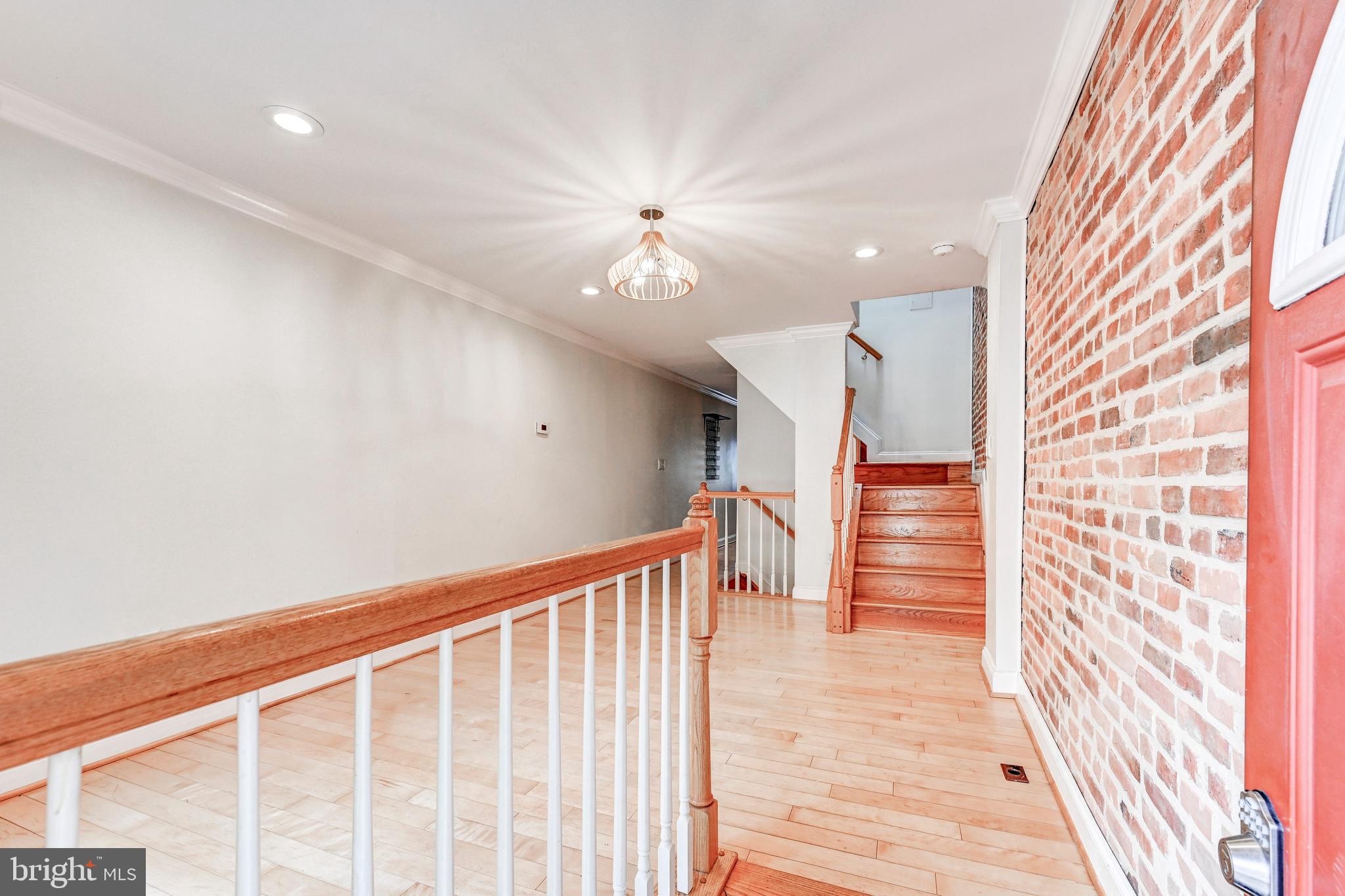 145 N STREEPER STREET