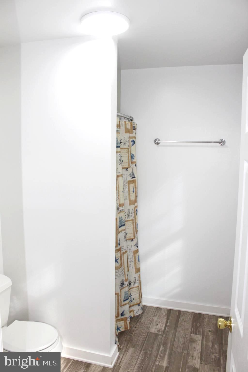 HARBOR VALLEY ESTATES - Residential