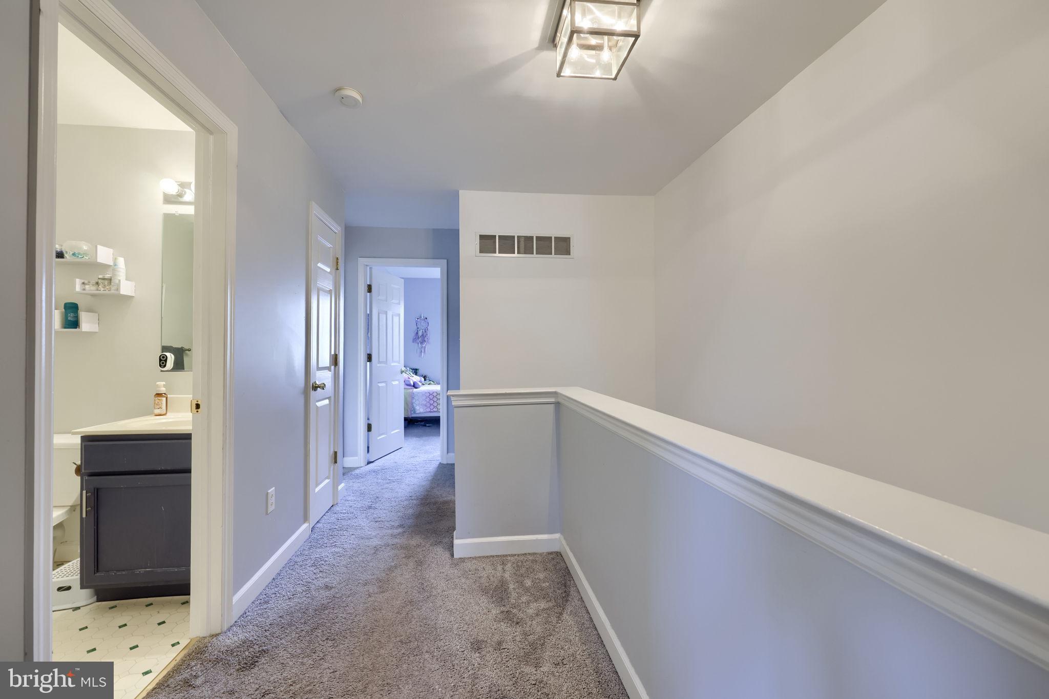 SINKING SPRING - Residential