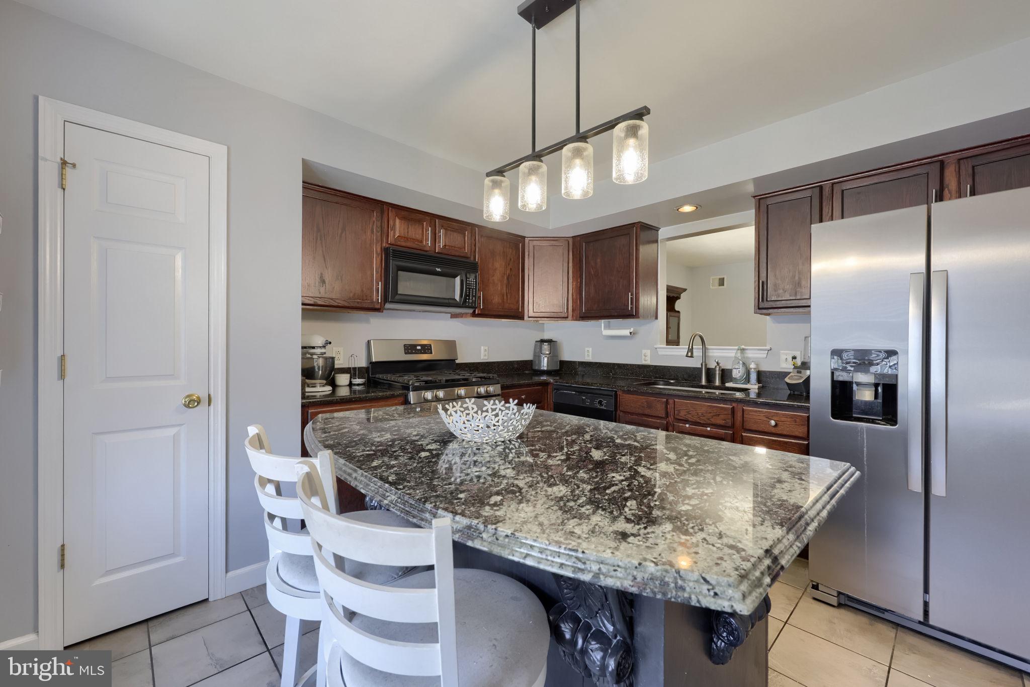 SINKING SPRING - Residential