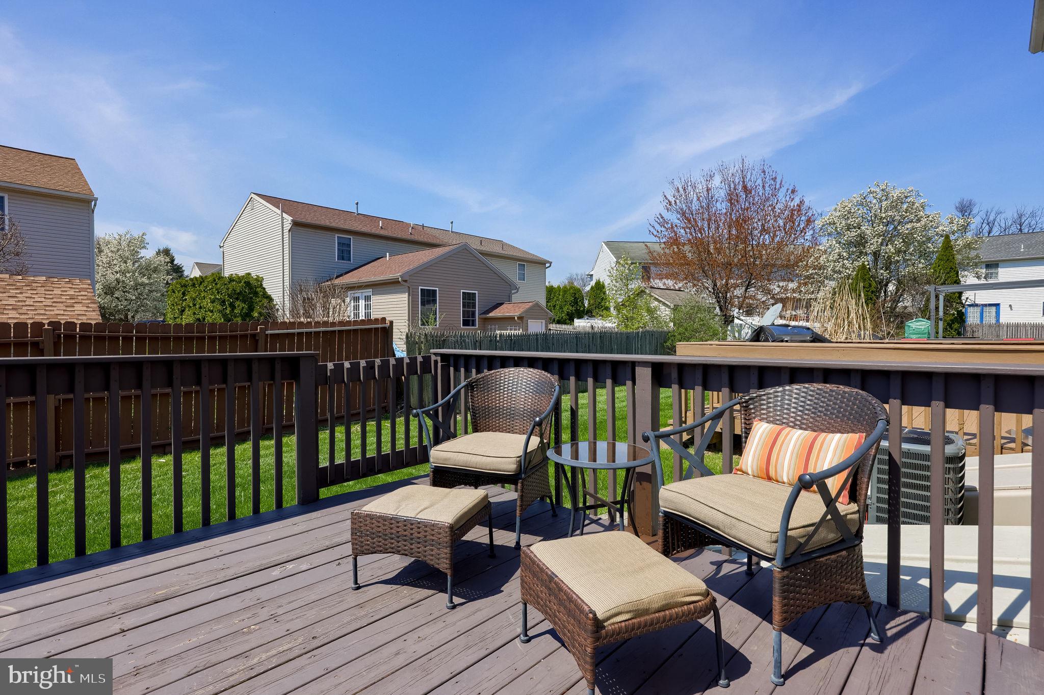 SINKING SPRING - Residential