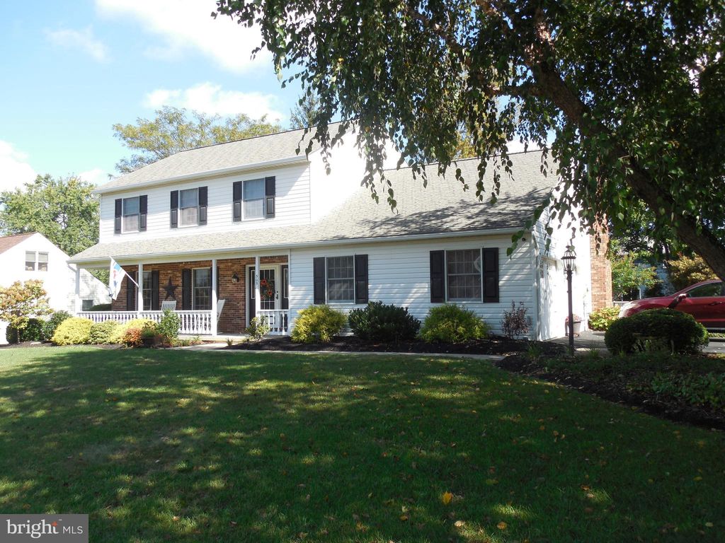 Photo of 505 Nob Hill Drive, PERKASIE, PA 18944 (MLS # PABU2106428)