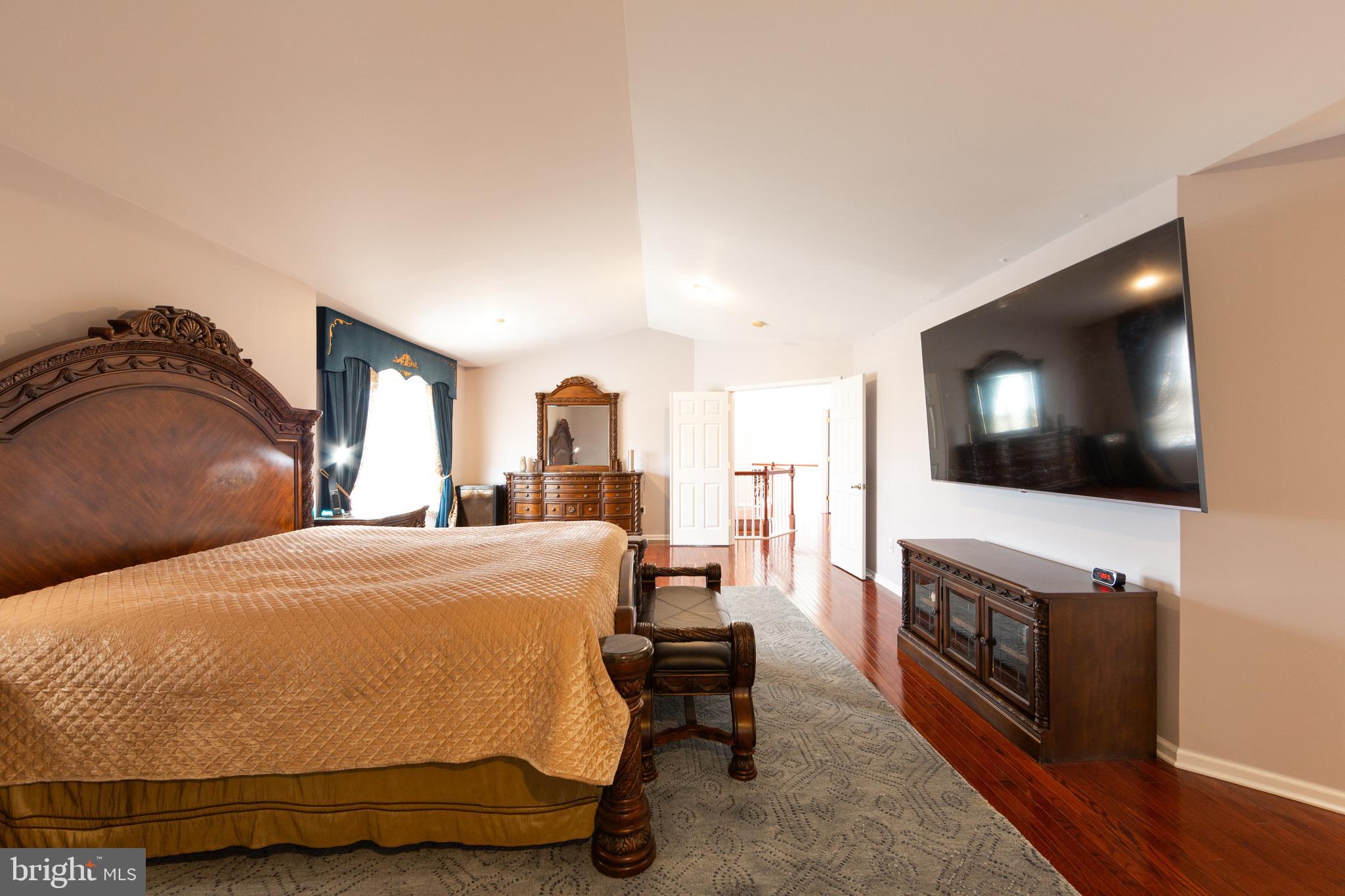 BRIDGETOWN KNOLL - Residential