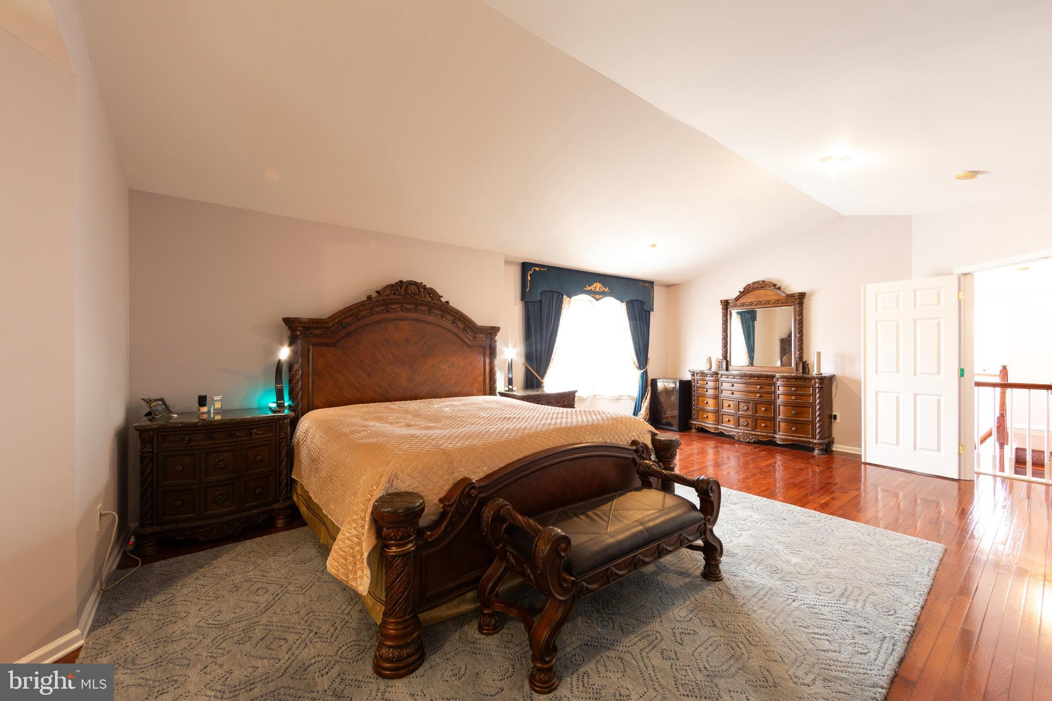 BRIDGETOWN KNOLL - Residential