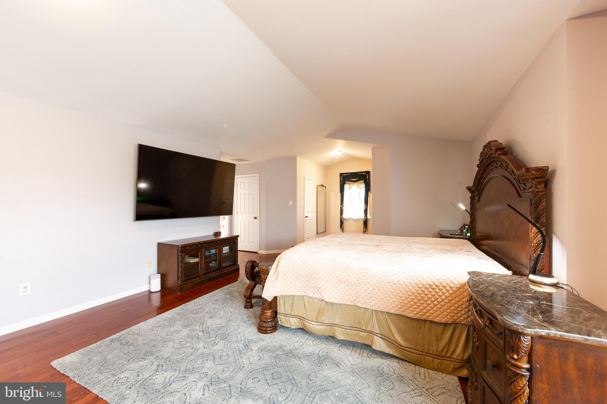 BRIDGETOWN KNOLL - Residential