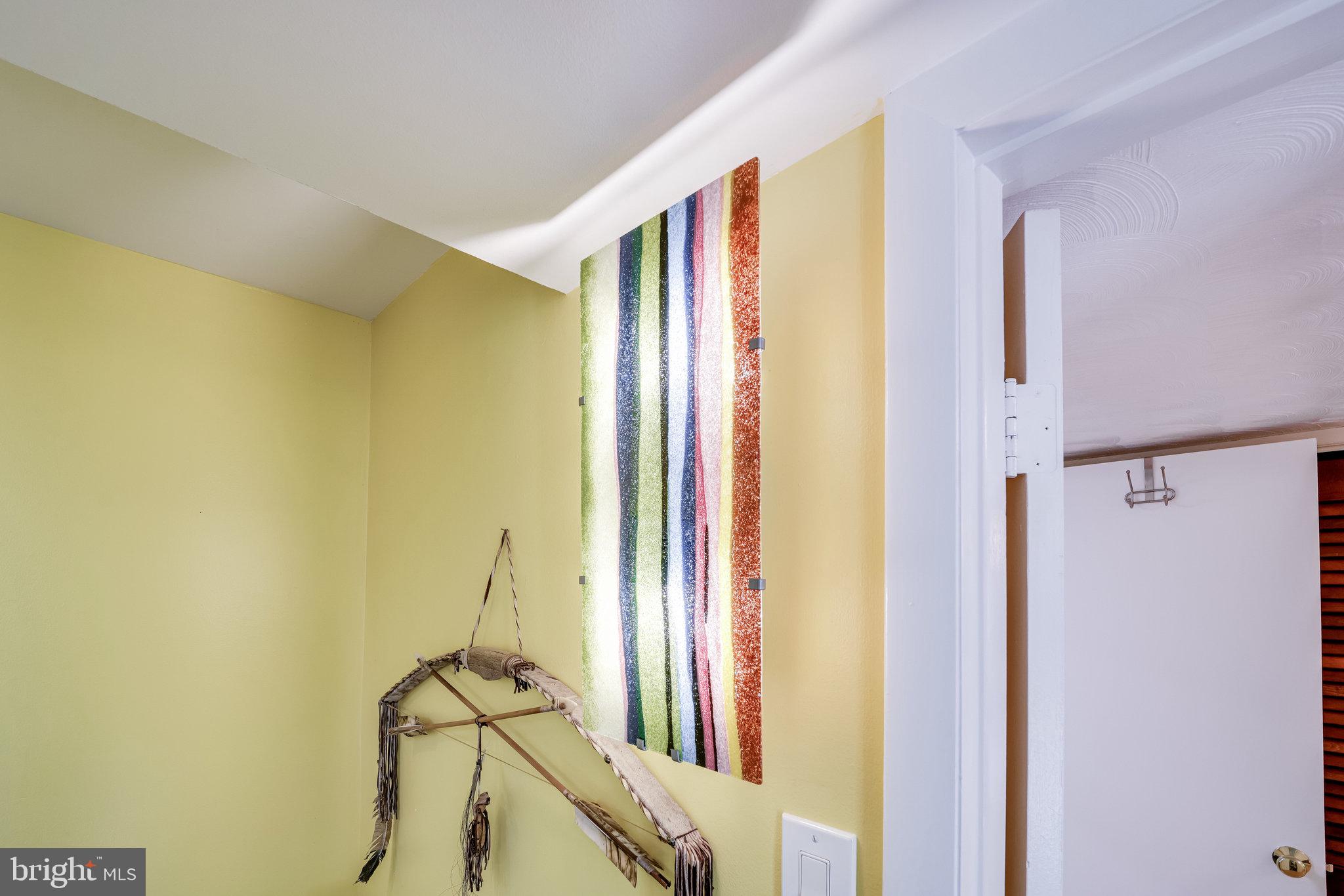 HICKORY KNOLL - Residential