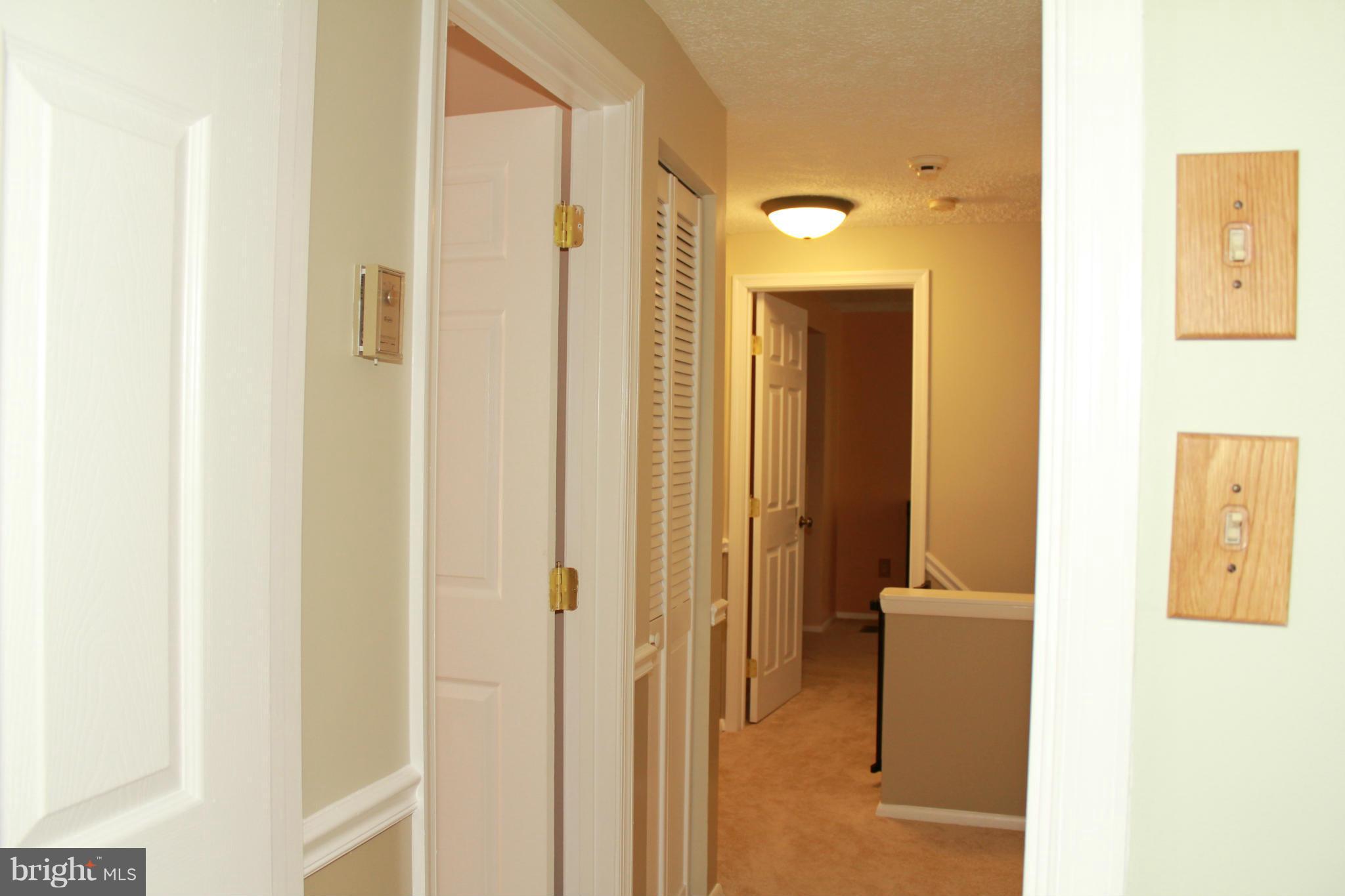 FLOWER HILL - Residential Lease