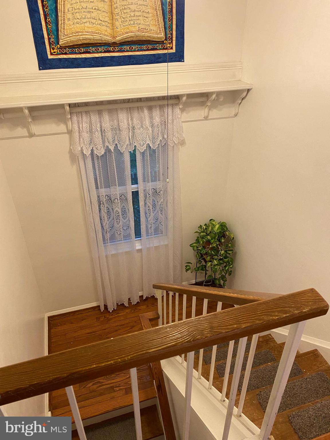 TOWN AND COUNTRY - Residential