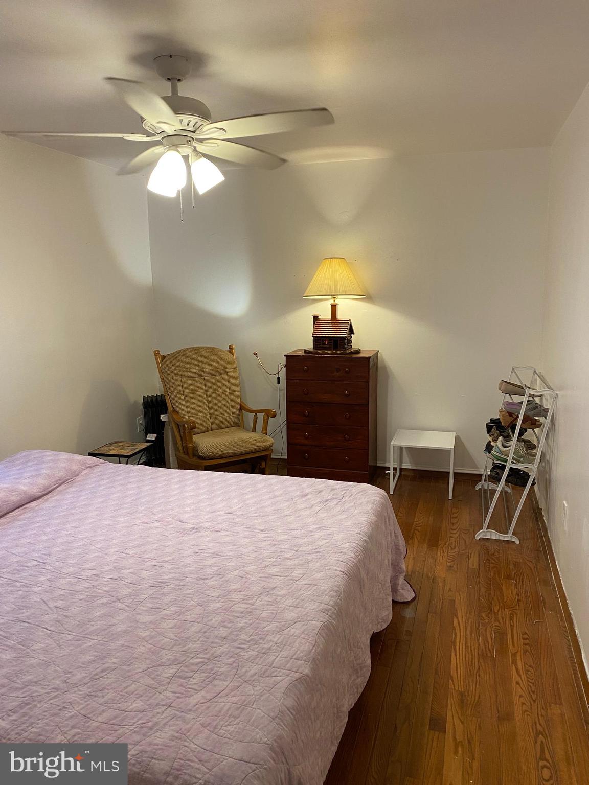 TOWN AND COUNTRY - Residential