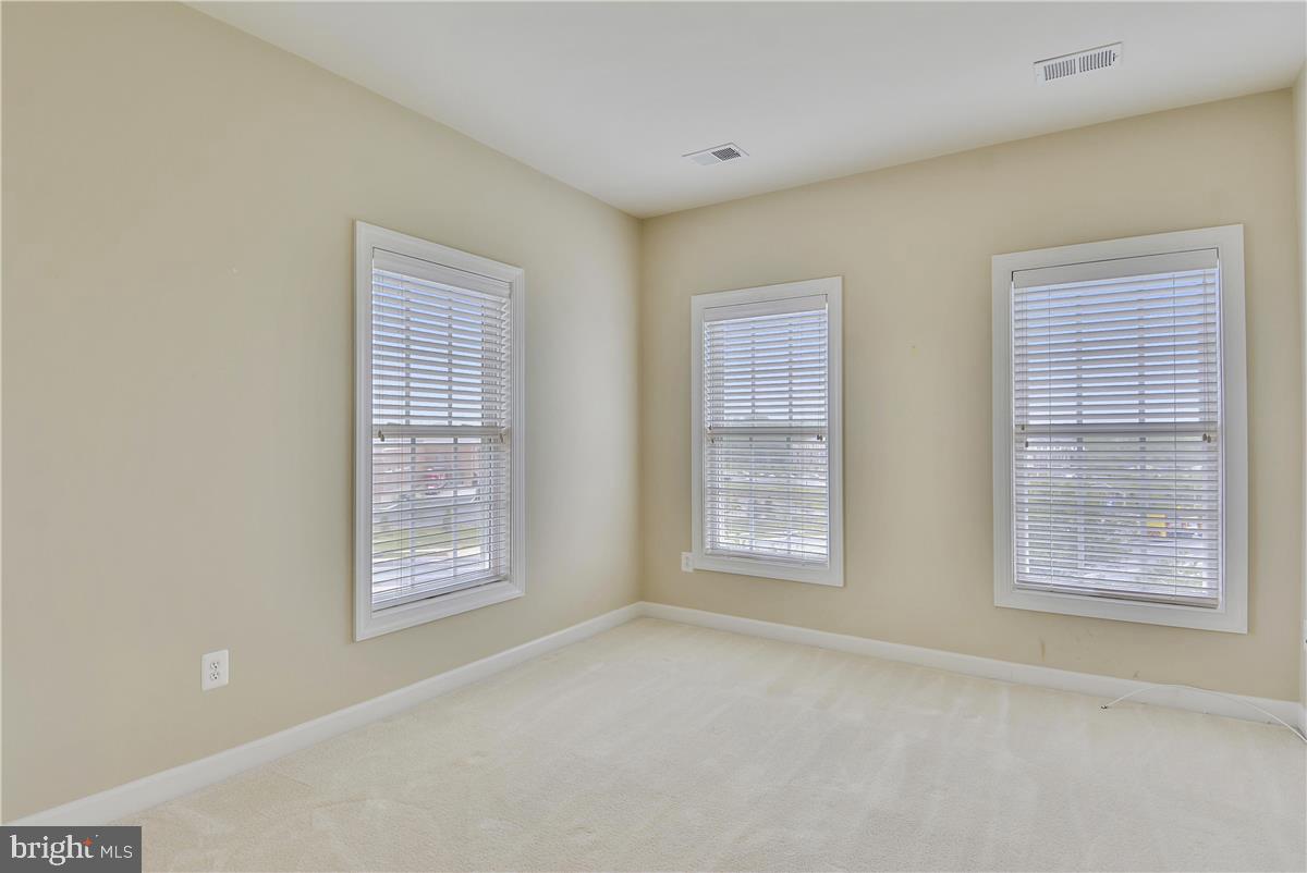 CROWN POINTE - Residential Lease