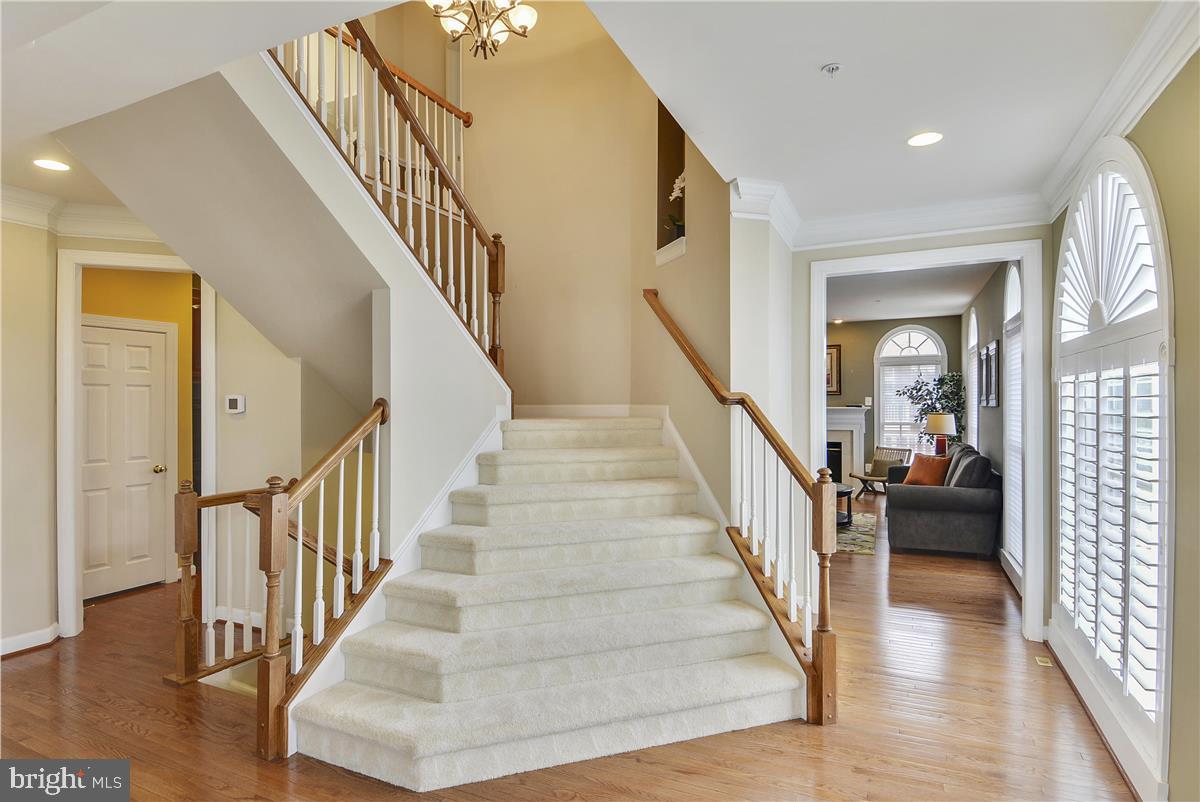 CROWN POINTE - Residential Lease