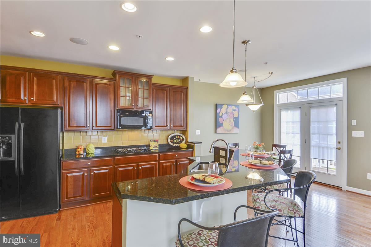 CROWN POINTE - Residential Lease