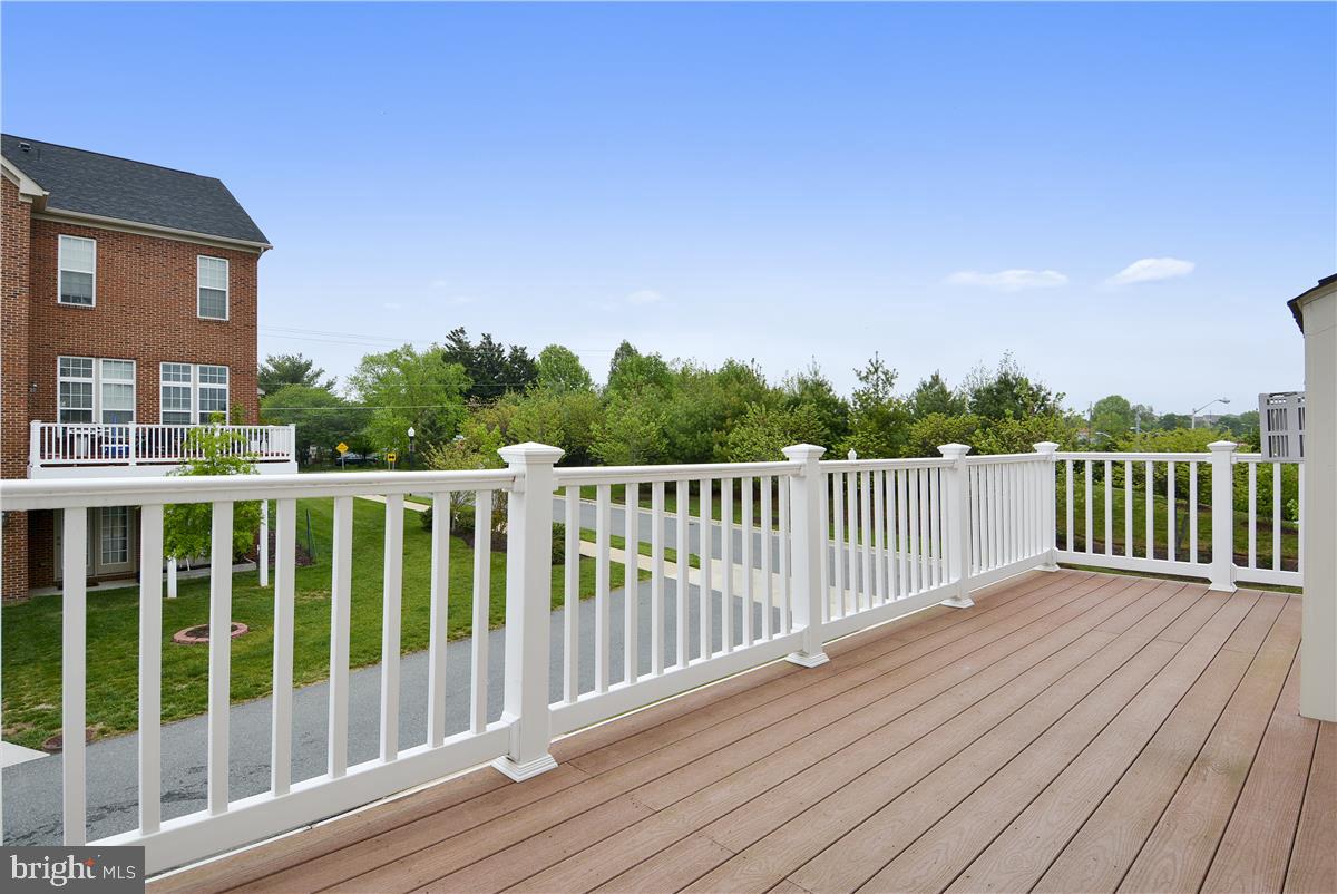 CROWN POINTE - Residential Lease