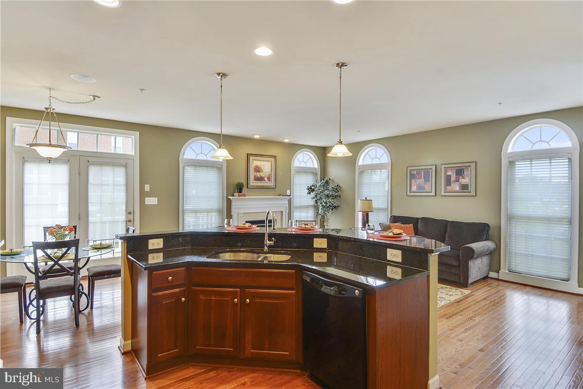 CROWN POINTE - Residential Lease