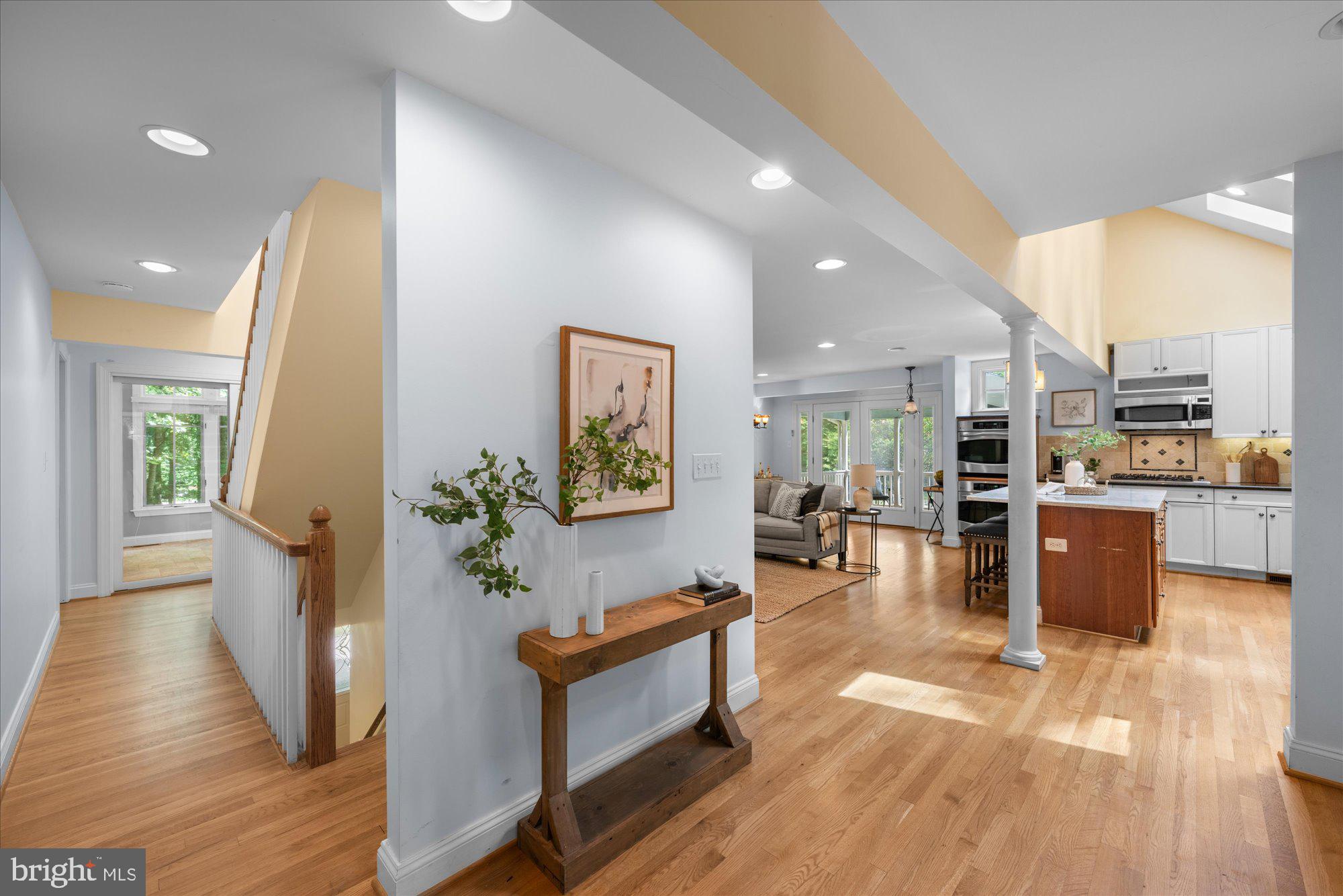 9328 GARDEN COURT