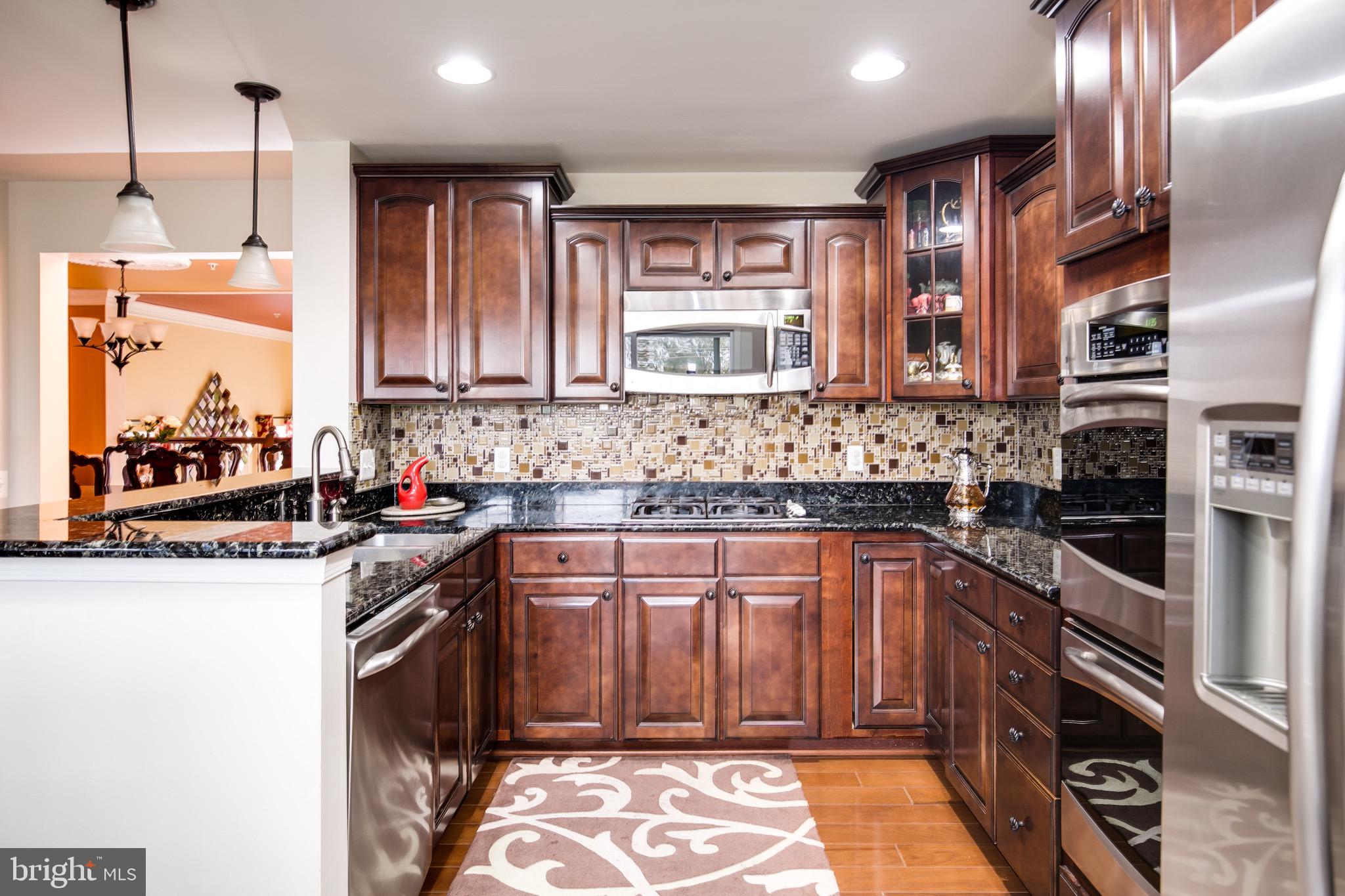 CENTREVILLE CROSSING - Residential