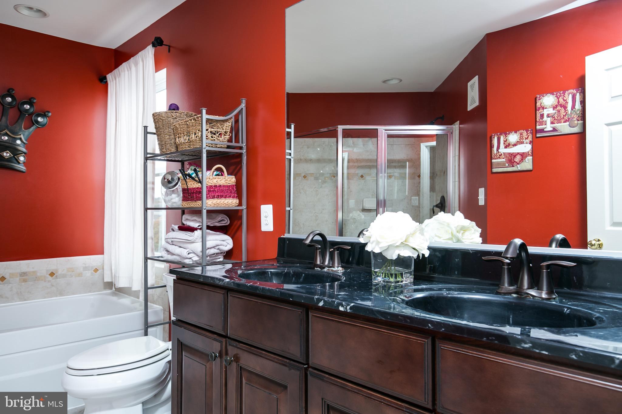 CENTREVILLE CROSSING - Residential