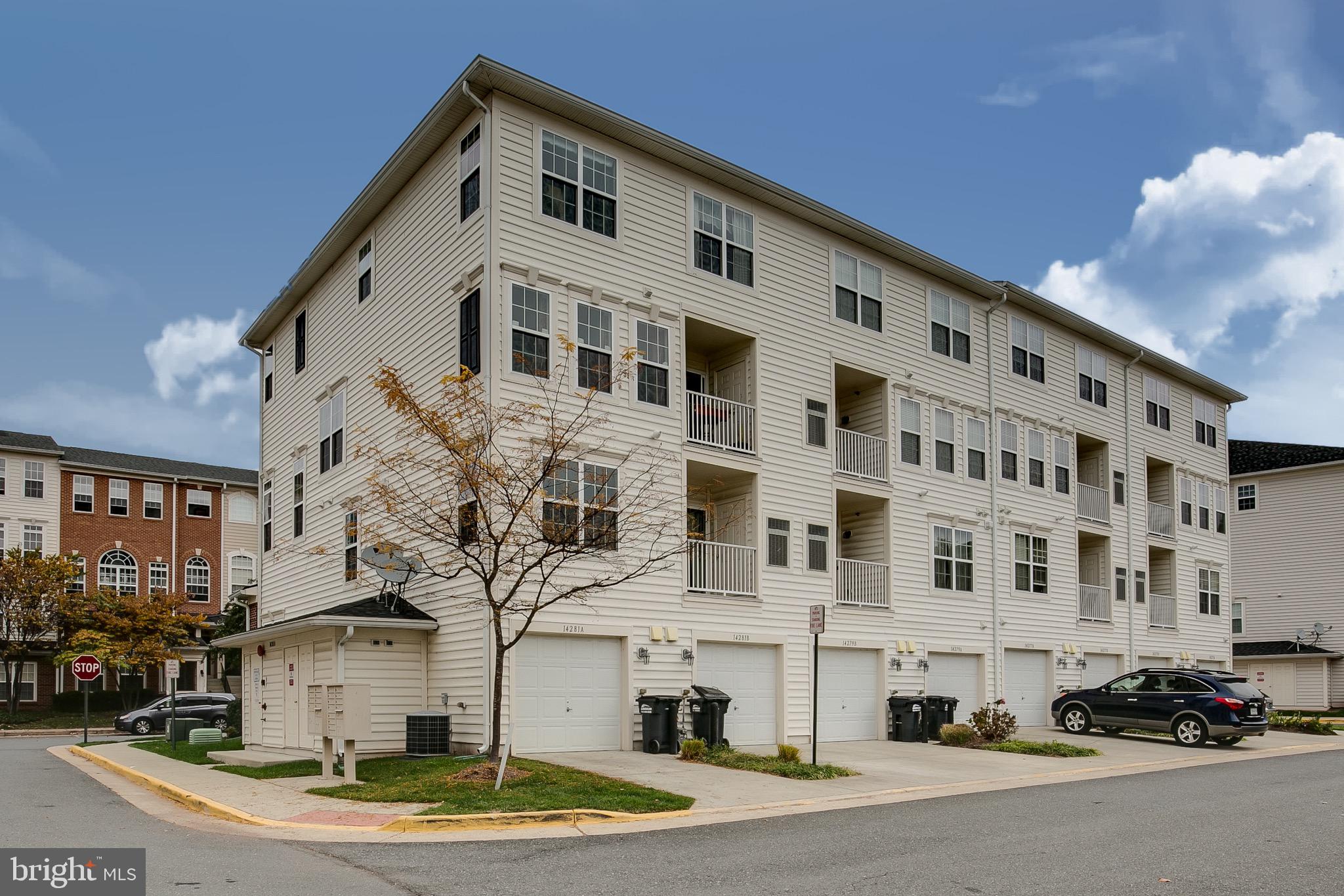 CENTREVILLE CROSSING - Residential