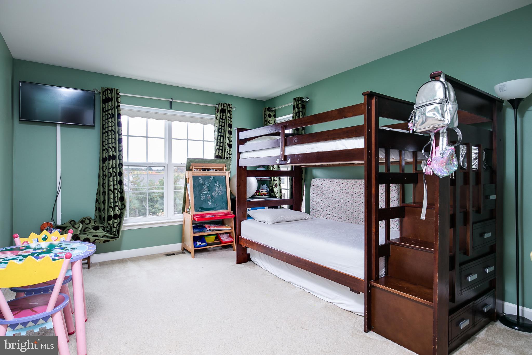 CENTREVILLE CROSSING - Residential