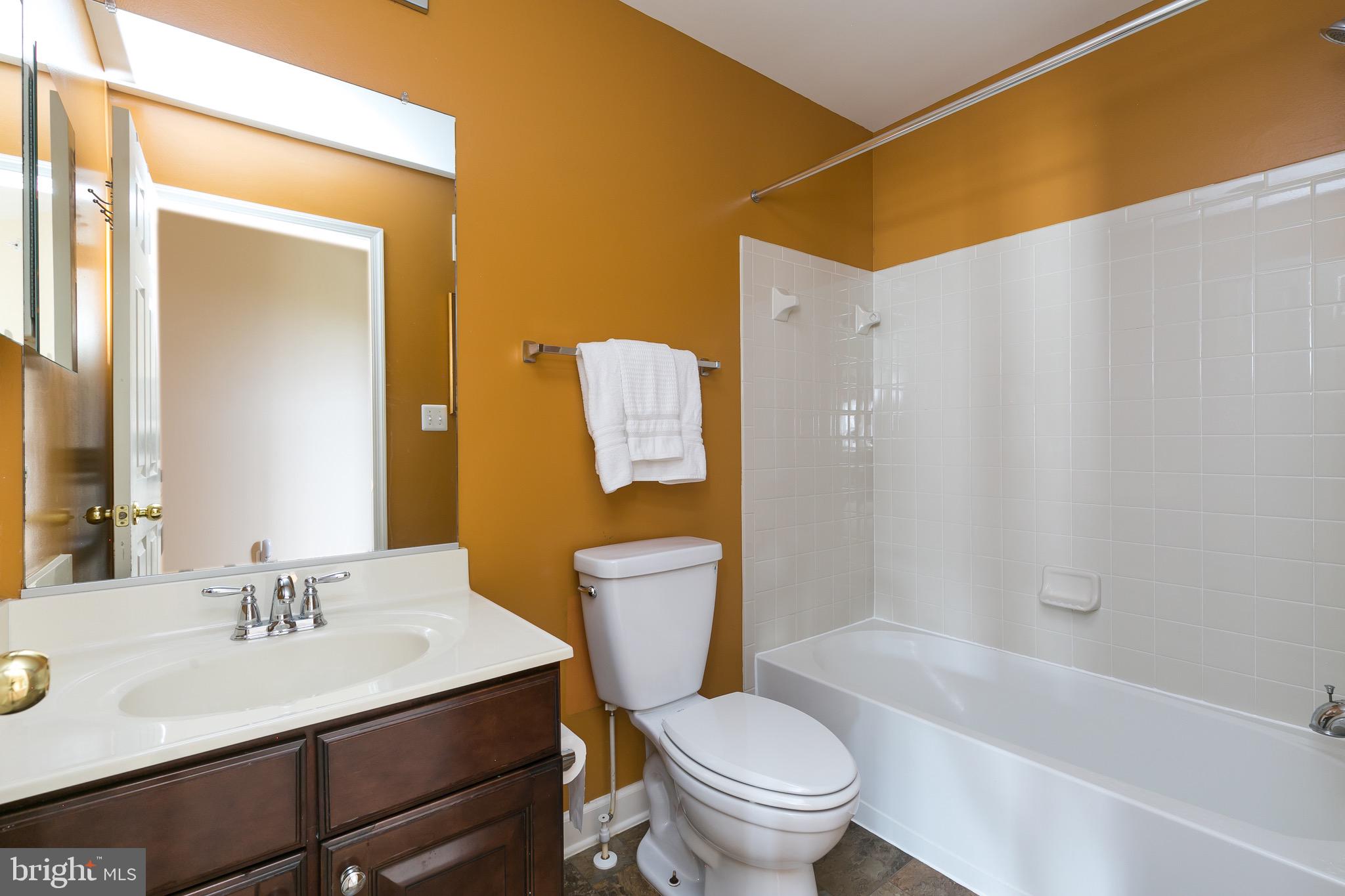 CENTREVILLE CROSSING - Residential