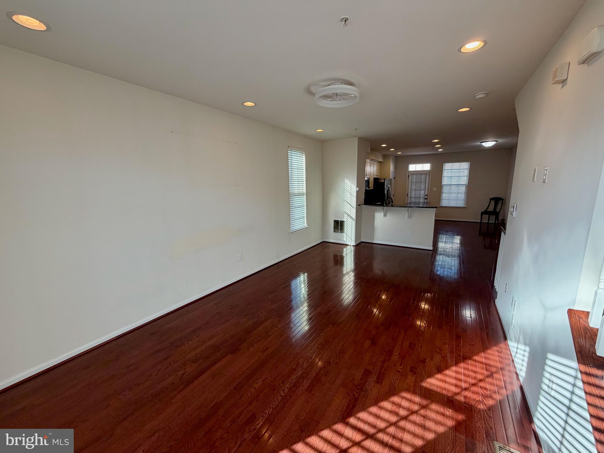 PARKSIDE - Residential