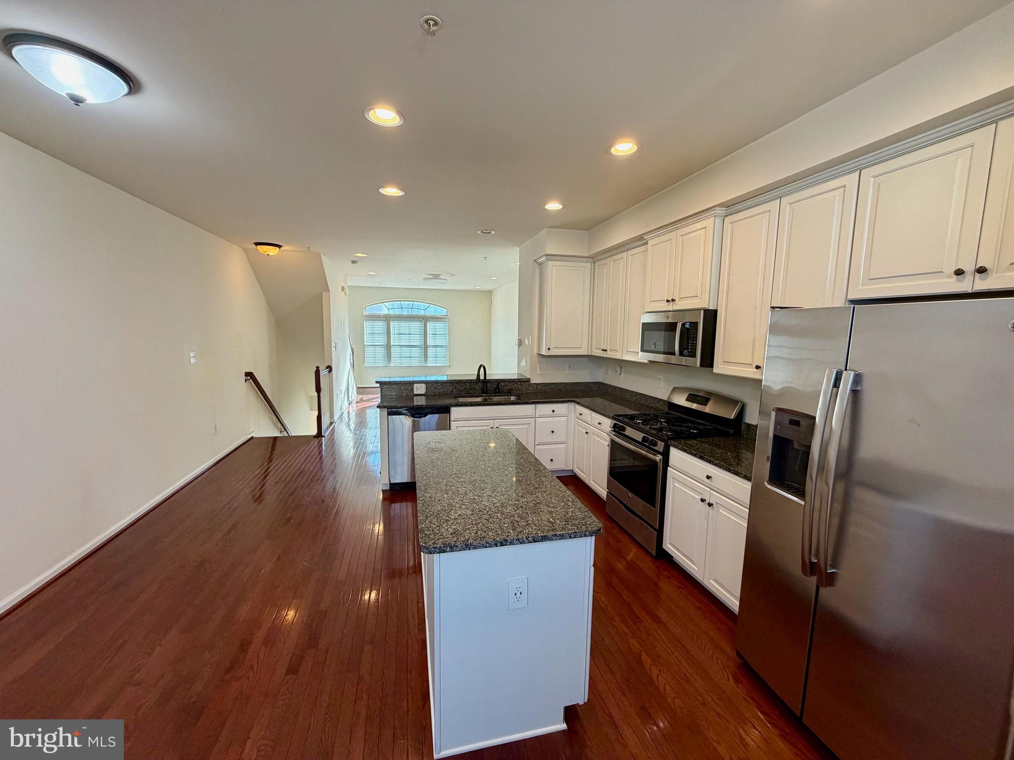 PARKSIDE - Residential