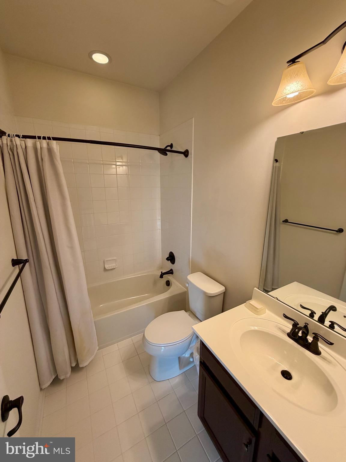 PARKSIDE - Residential