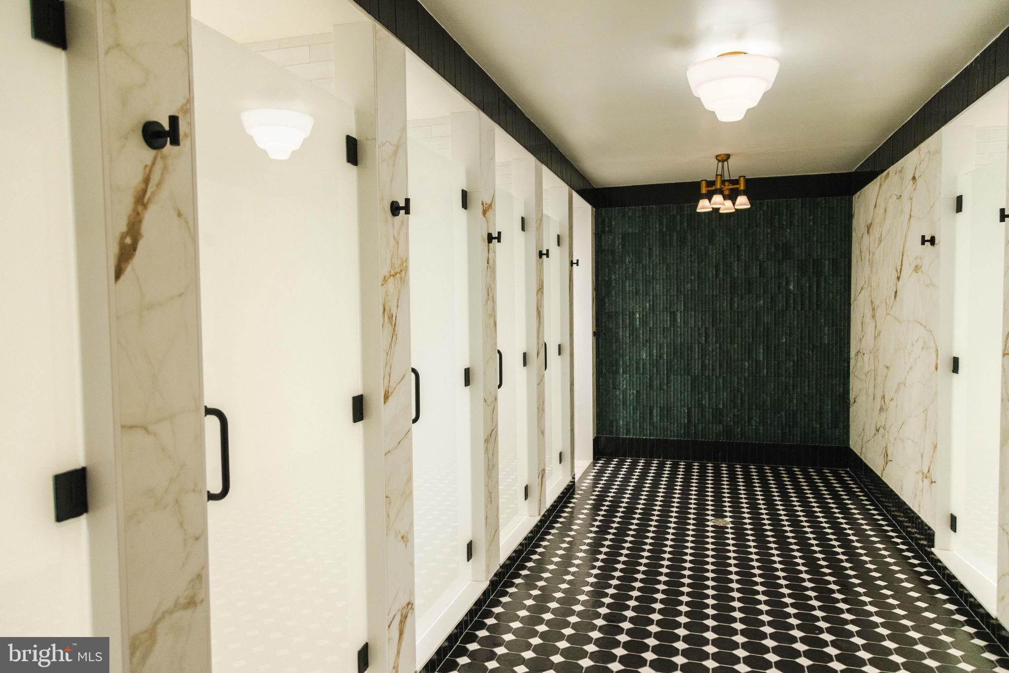 CENTER CITY - Residential Lease