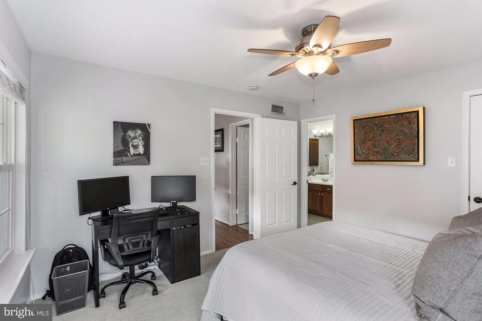 POINTE AT PARK CENTER - Residential