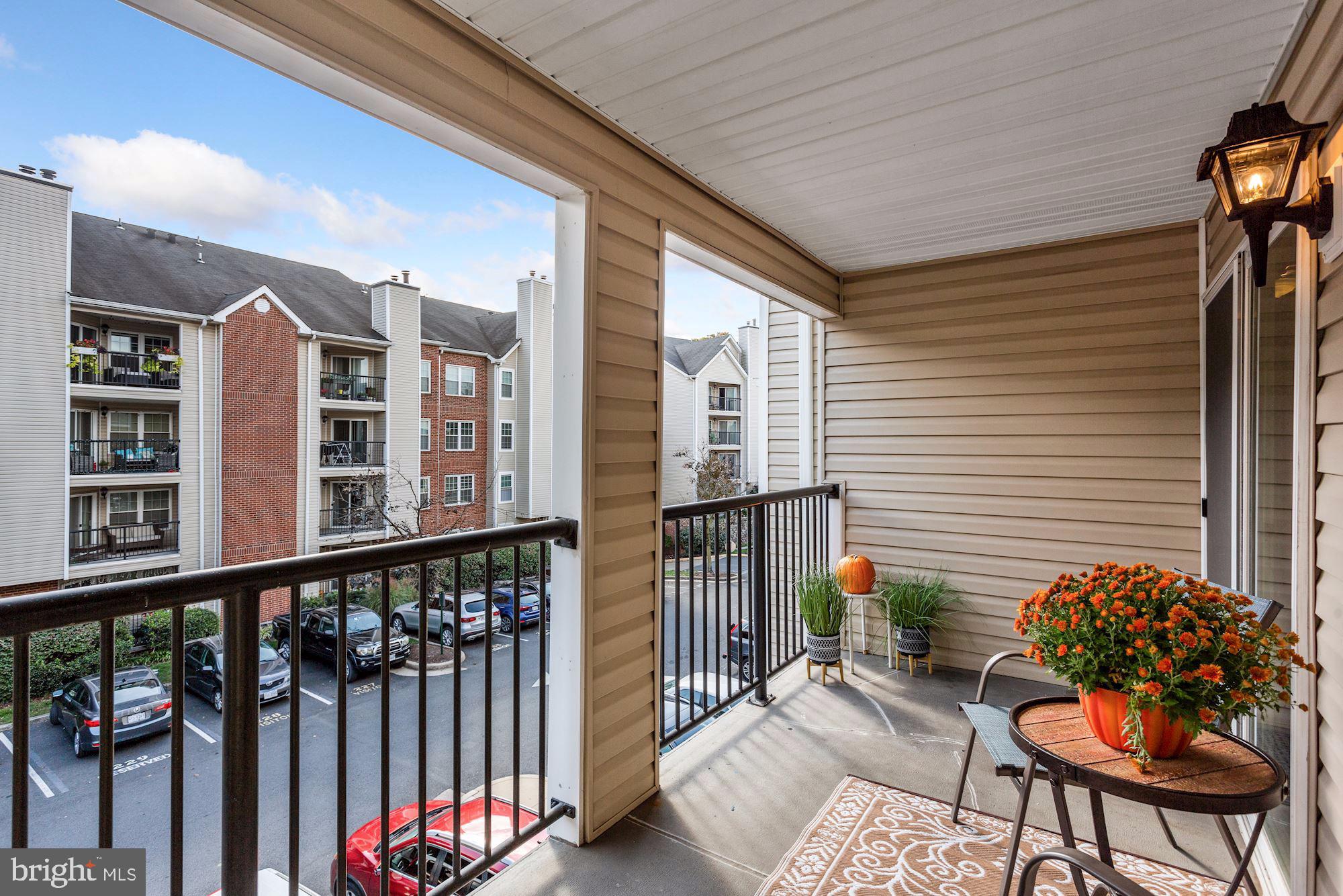 POINTE AT PARK CENTER - Residential