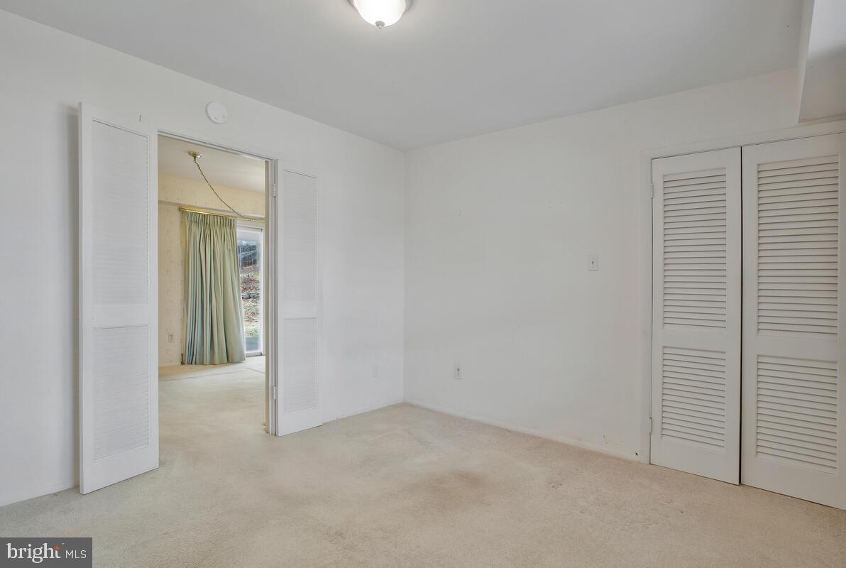 OVERBROOK - Residential