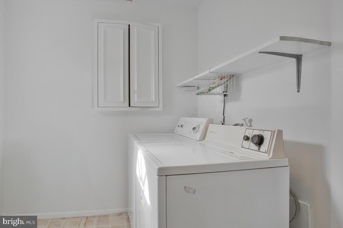 OVERBROOK - Residential