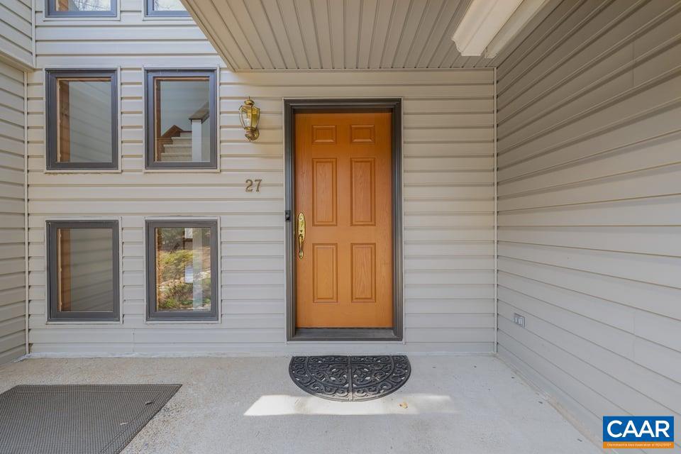 LAKE MONTICELLO - Residential