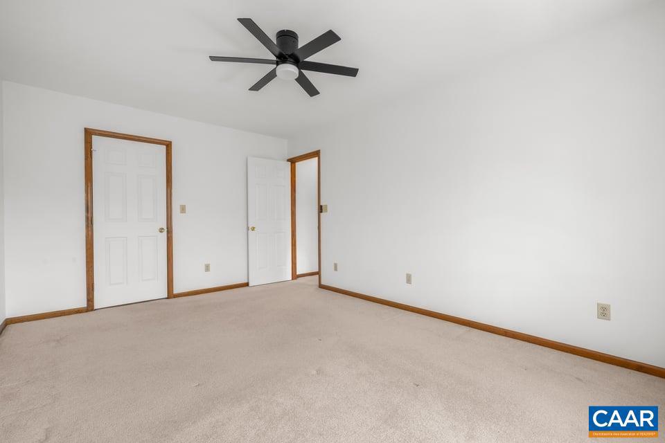 LAKE MONTICELLO - Residential