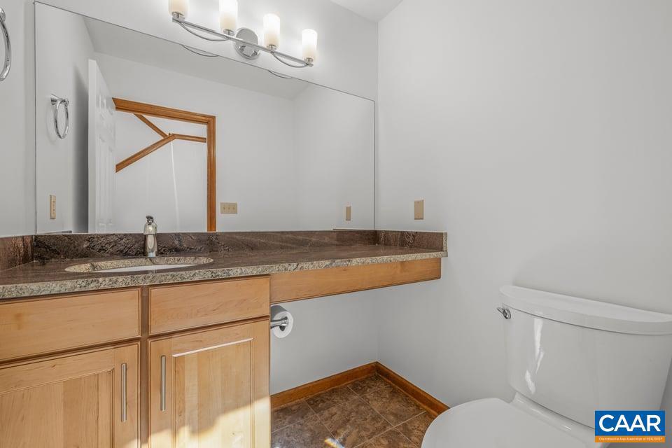 LAKE MONTICELLO - Residential