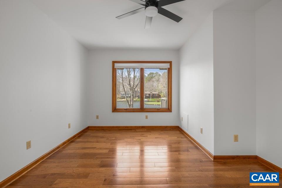 LAKE MONTICELLO - Residential