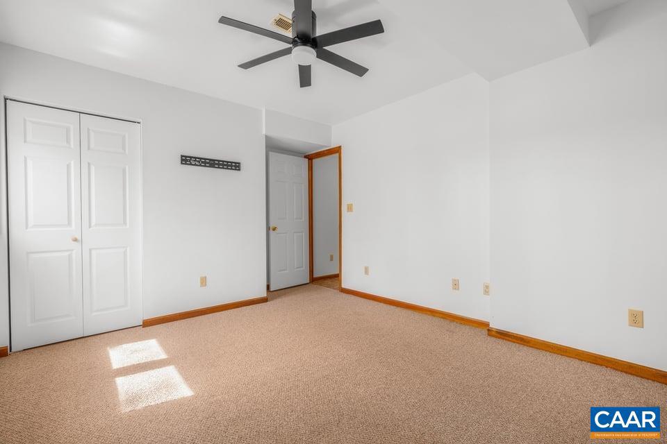 LAKE MONTICELLO - Residential